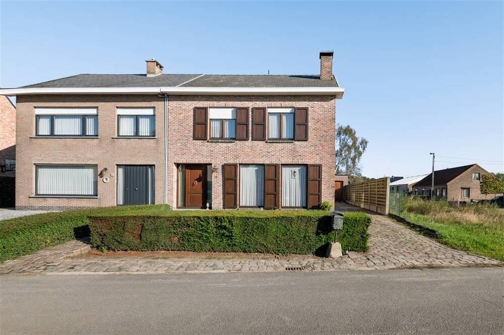 Huis te  koop in Nijlen 2560 340000.00€ 3 slaapkamers 187.00m² - Zoekertje 269039