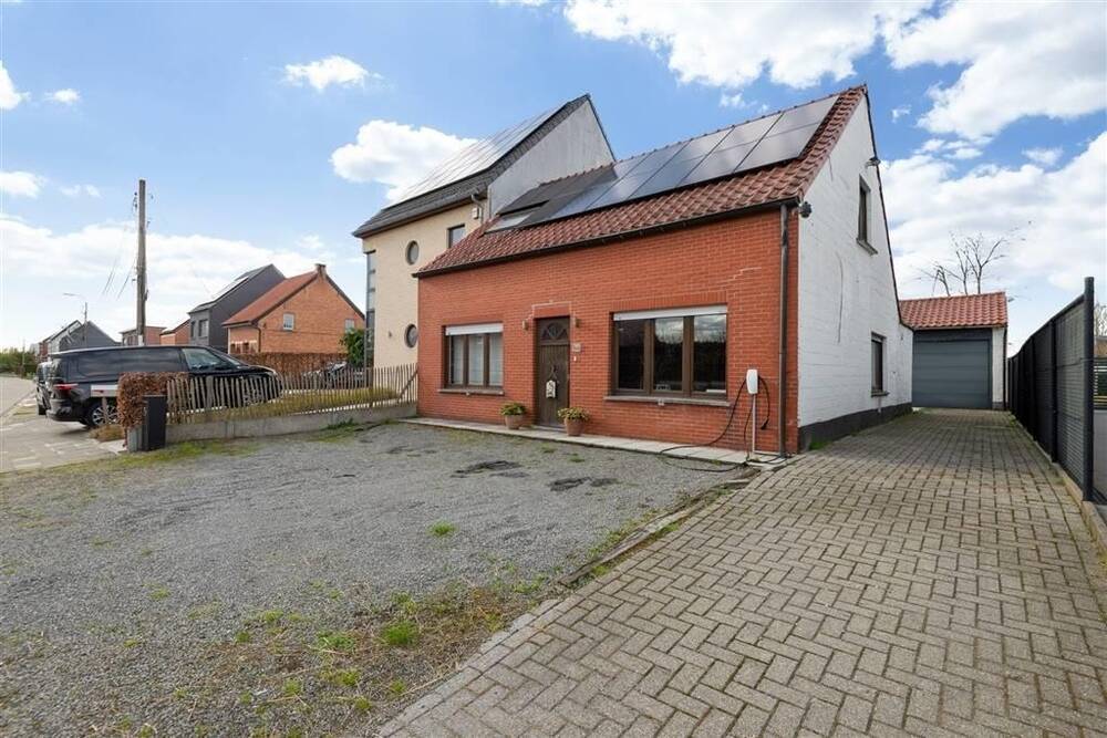 Huis te  koop in Nijlen 2560 379000.00€ 3 slaapkamers 162.00m² - Zoekertje 269302