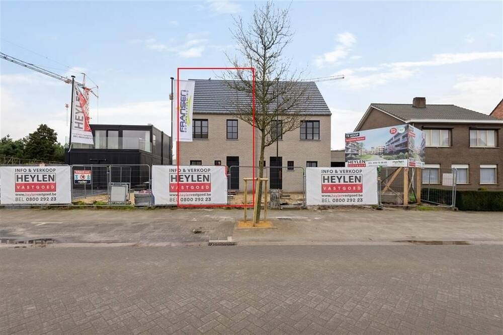 Huis te  koop in Oud-Turnhout 2360 499000.00€ 5 slaapkamers 199.88m² - Zoekertje 270294