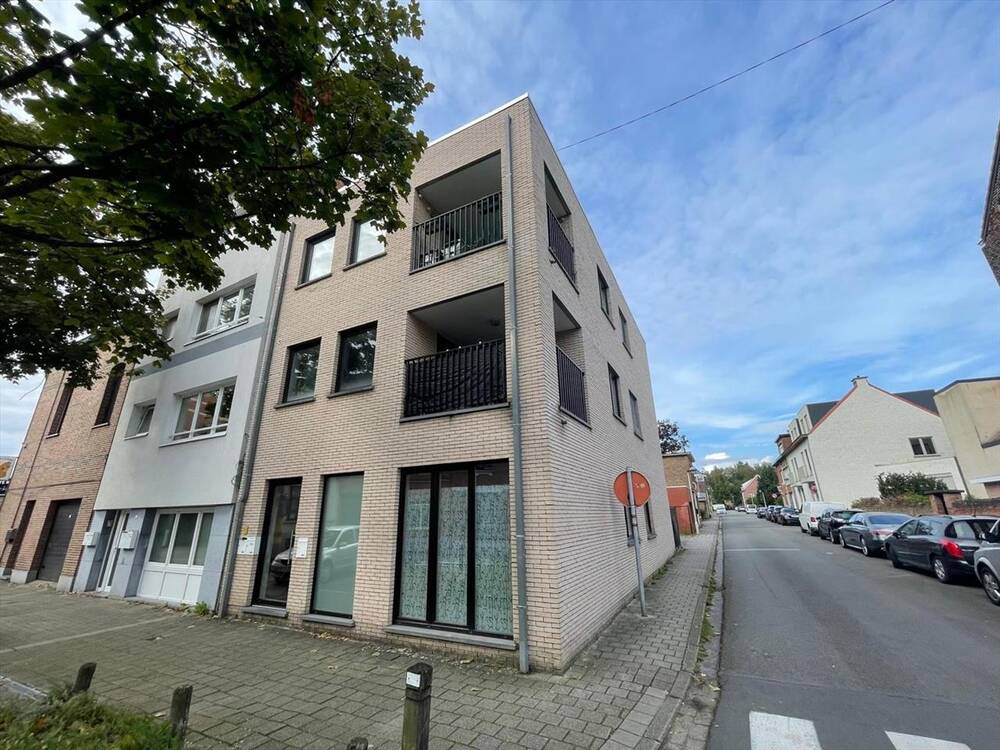 Appartement te  koop in Rumst 2840 275000.00€ 2 slaapkamers 75.00m² - Zoekertje 270843