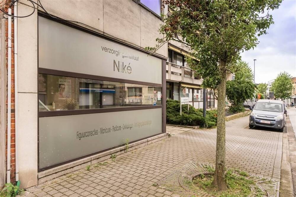 Handelszaak te  koop in Mechelen 2800 195000.00€  slaapkamers 85.00m² - Zoekertje 302312