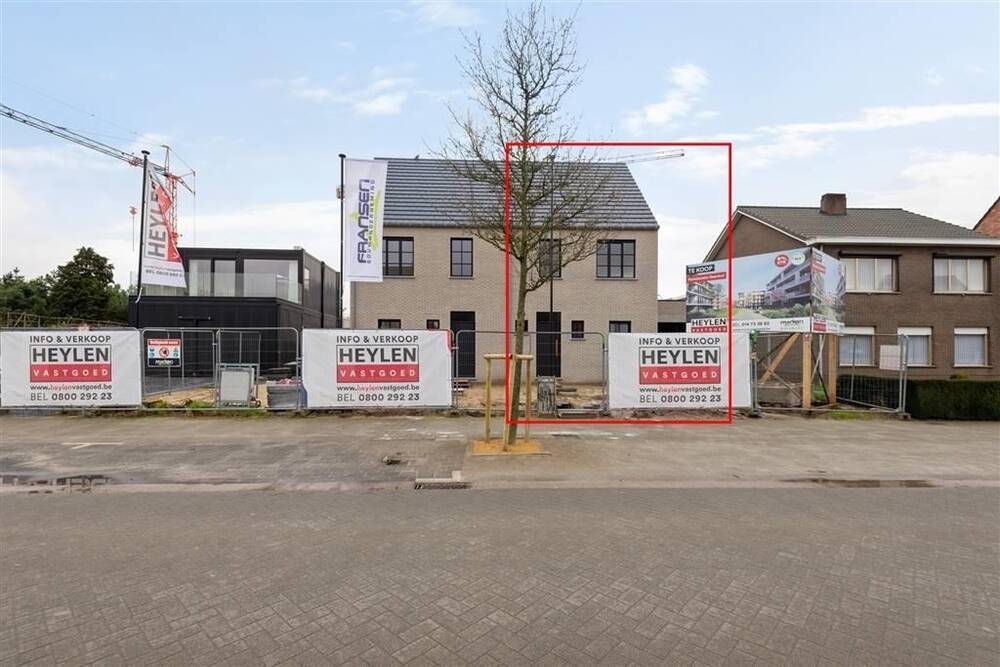 Huis te  koop in Oud-Turnhout 2360 499000.00€ 5 slaapkamers 202.65m² - Zoekertje 270985