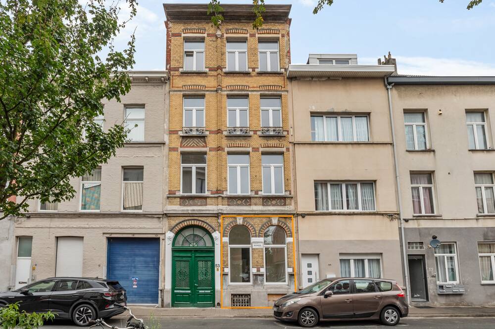 Handelszaak te  koop in Antwerpen 2060 275000.00€  slaapkamers 160.00m² - Zoekertje 271608