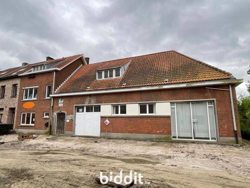 Huis te  koop in Rumst 2840 435000.00€ 5 slaapkamers m² - Zoekertje 271508