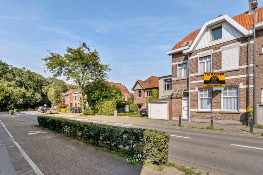 Huis te  koop in Mortsel 2640 299000.00€ 4 slaapkamers 139.00m² - Zoekertje 273922