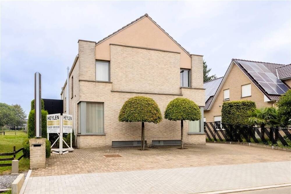 Huis te  koop in Balen 2490 599000.00€ 3 slaapkamers 384.00m² - Zoekertje 274383