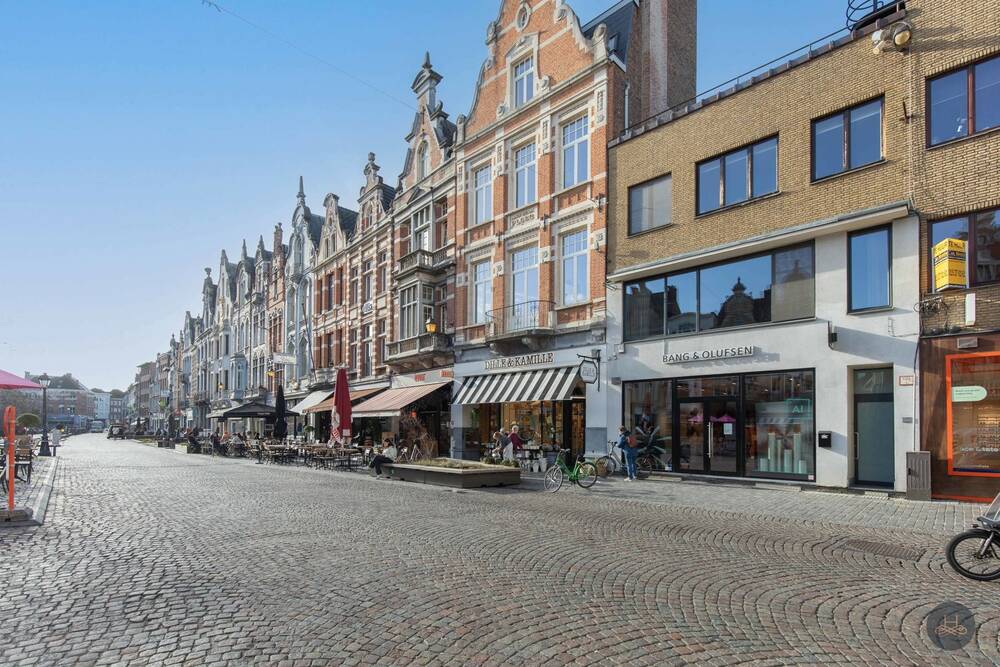 Handelszaak te  huur in Mechelen 2800 8000.00€  slaapkamers 140.00m² - Zoekertje 284094