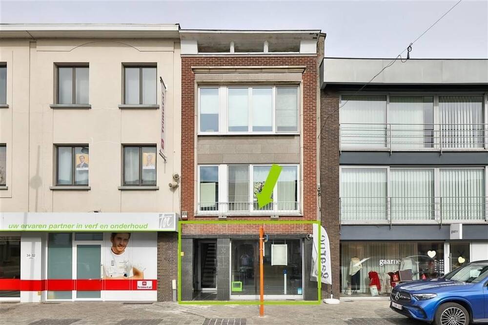 Handelszaak te  koop in Hove 2540 325000.00€  slaapkamers 155.00m² - Zoekertje 283381