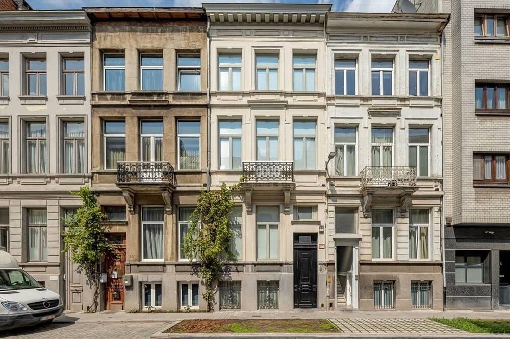 Huis te  koop in Antwerpen 2018 705000.00€ 4 slaapkamers 181.00m² - Zoekertje 282638