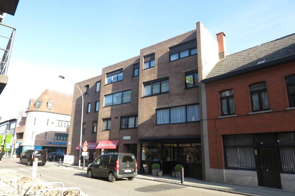 Appartement te  koop in Geel 2440 179000.00€ 2 slaapkamers 82.00m² - Zoekertje 283223