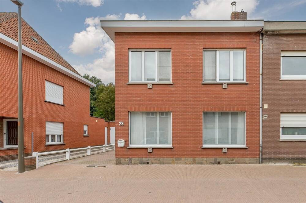 Huis te  koop in Muizen 2812 429000.00€ 3 slaapkamers m² - Zoekertje 285068