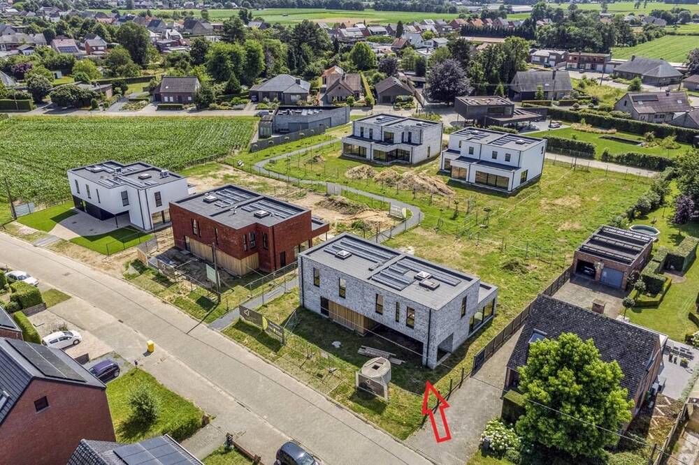 Huis te  koop in Meerhout 2450 277000.00€ 3 slaapkamers 154.00m² - Zoekertje 287174