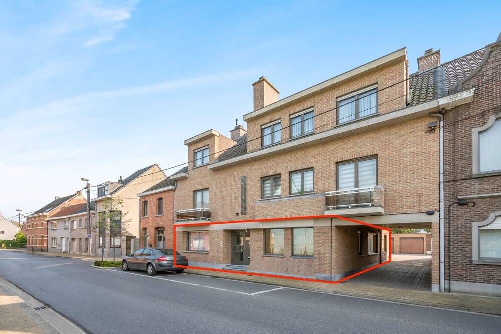 Appartement te  koop in Bornem 2880 335000.00€ 2 slaapkamers 186.00m² - Zoekertje 287208