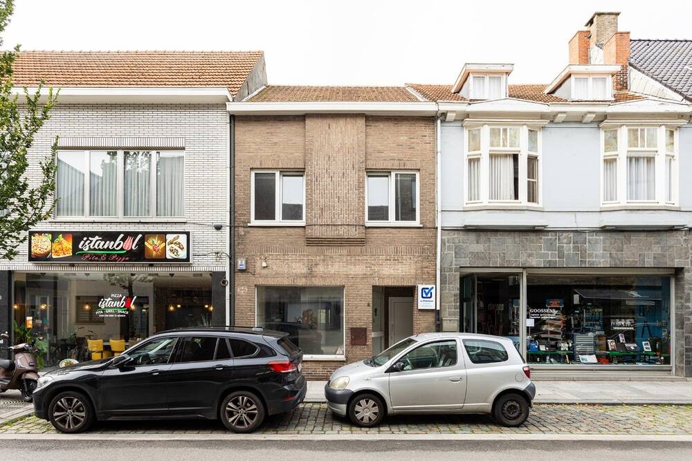 Handelszaak te  koop in Ekeren 2180 319000.00€ 2 slaapkamers 161.00m² - Zoekertje 287231