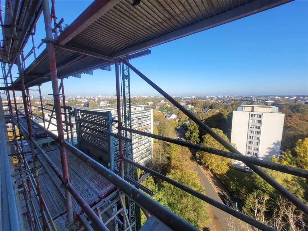 Appartement te  koop in Berchem 2600 215000.00€ 3 slaapkamers 80.00m² - Zoekertje 288346