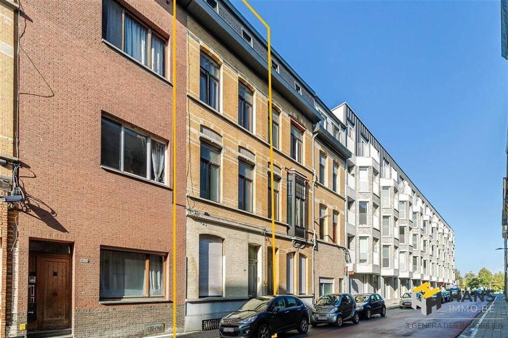 Huis te  koop in Antwerpen 2060 449000.00€ 6 slaapkamers 207.00m² - Zoekertje 290551