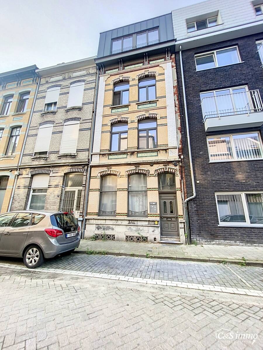 Studio te  koop in Antwerpen 2060 119000.00€ 1 slaapkamers 25.00m² - Zoekertje 308386