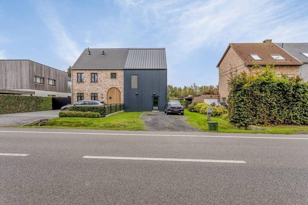 Huis te  koop in Kapellen 2950 535000.00€ 3 slaapkamers 162.00m² - Zoekertje 290602