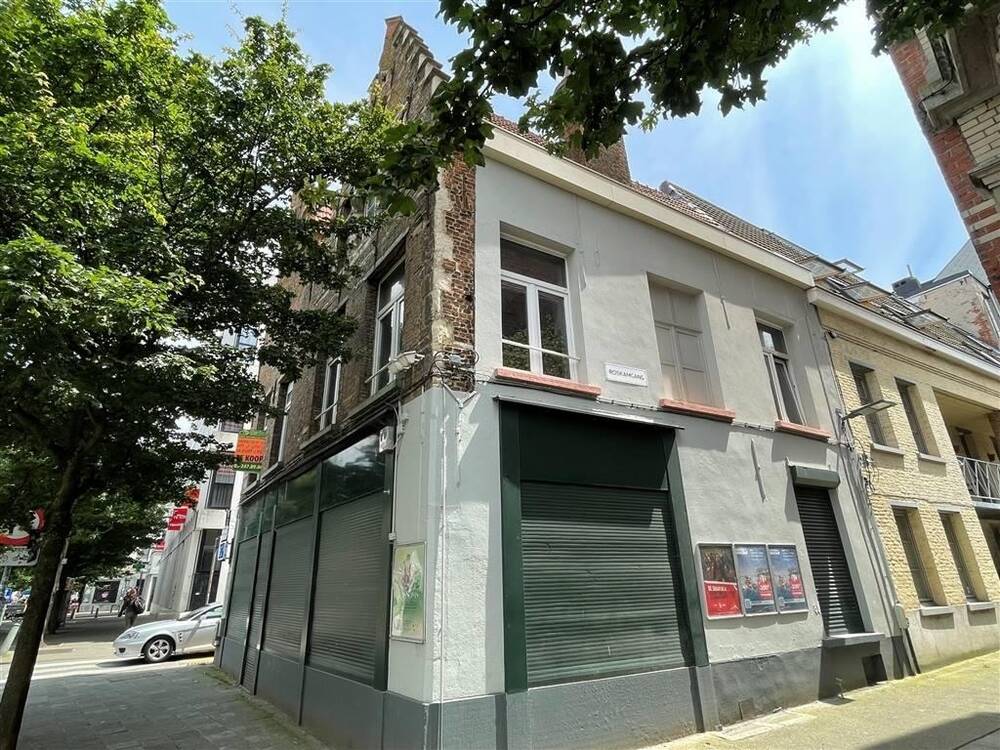 Handelszaak te  koop in Antwerpen 2000 545000.00€ 2 slaapkamers m² - Zoekertje 292026