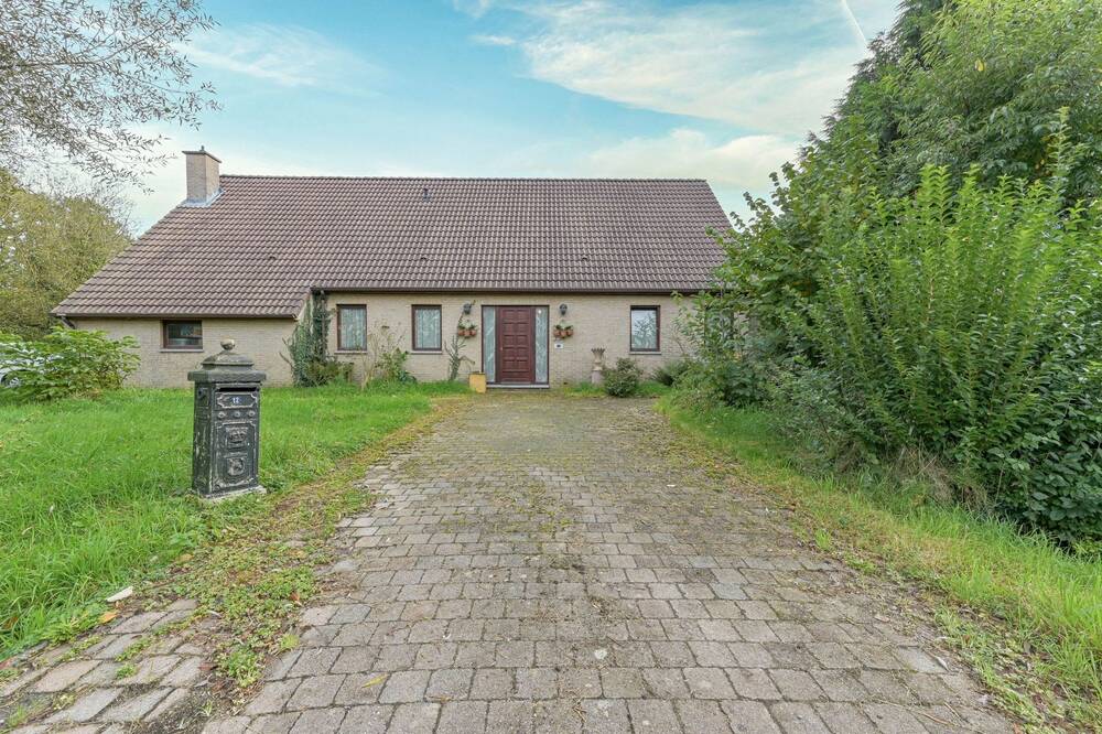 Huis te  koop in Bonheiden 2820 775000.00€ 6 slaapkamers 336.00m² - Zoekertje 295006