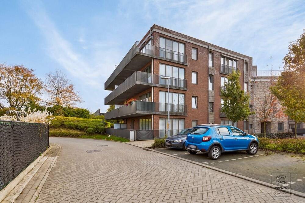 Appartement te  koop in Schoten 2900 274000.00€ 2 slaapkamers 75.00m² - Zoekertje 296016