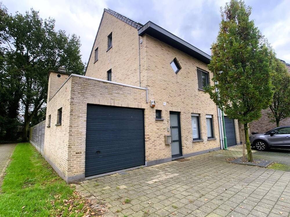 Huis te  koop in Schilde 2970 529000.00€ 5 slaapkamers 180.00m² - Zoekertje 296114