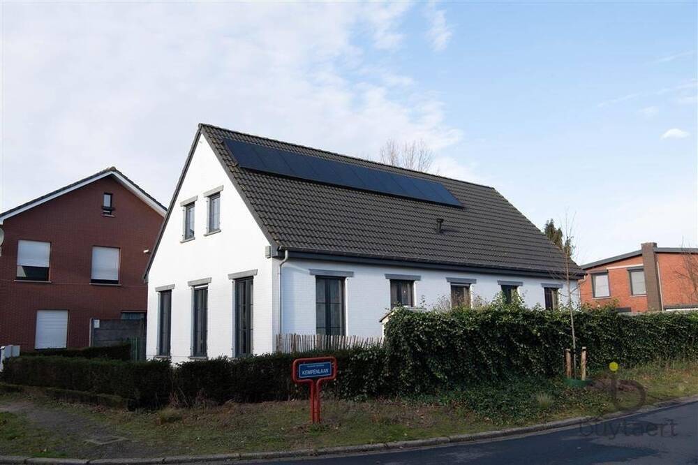 Huis te  koop in Kalmthout 2920 420000.00€ 5 slaapkamers 202.00m² - Zoekertje 295825