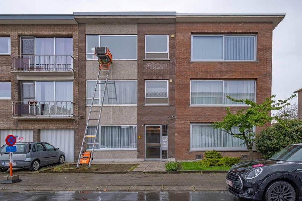 Appartement te  huur in Zwijndrecht 2070 975.00€ 1 slaapkamers 73.00m² - Zoekertje 297366