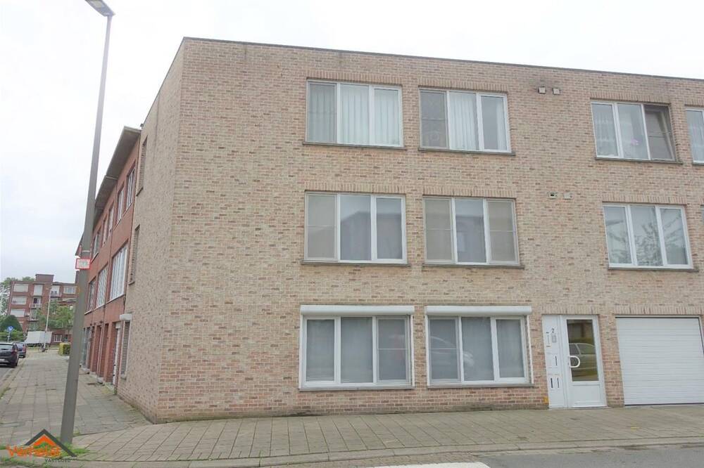 Appartement te  huur in Merksem 2170 800.00€ 1 slaapkamers 77.00m² - Zoekertje 298719