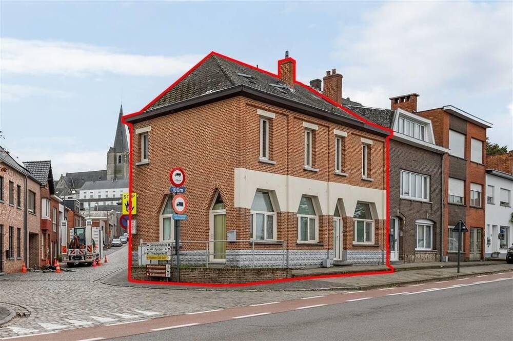 Huis te  koop in Heist-op-den-Berg 2220 299000.00€ 4 slaapkamers 276.00m² - Zoekertje 297538