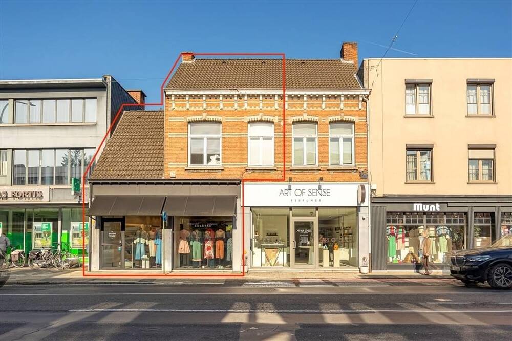 Handelszaak te  koop in Schilde 2970 395000.00€  slaapkamers 225.00m² - Zoekertje 297872