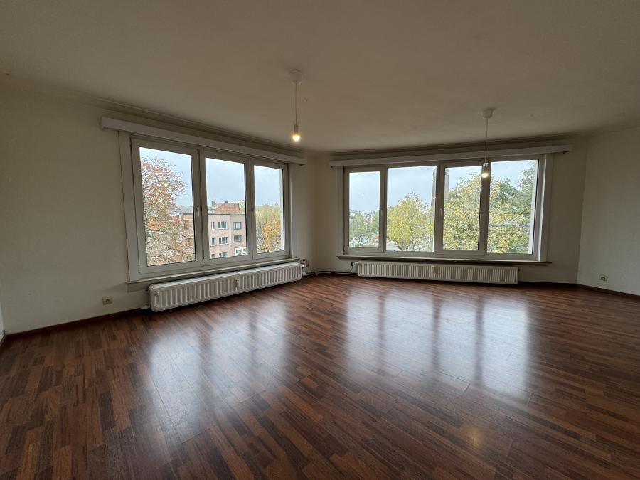 Appartement te  huur in Deurne 2100 850.00€ 2 slaapkamers m² - Zoekertje 297688