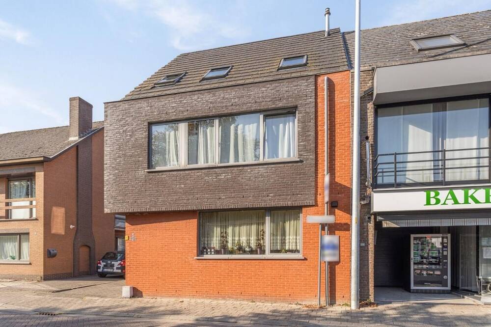 Appartement te  koop in Mol 2400 185000.00€  slaapkamers 49.00m² - Zoekertje 299227