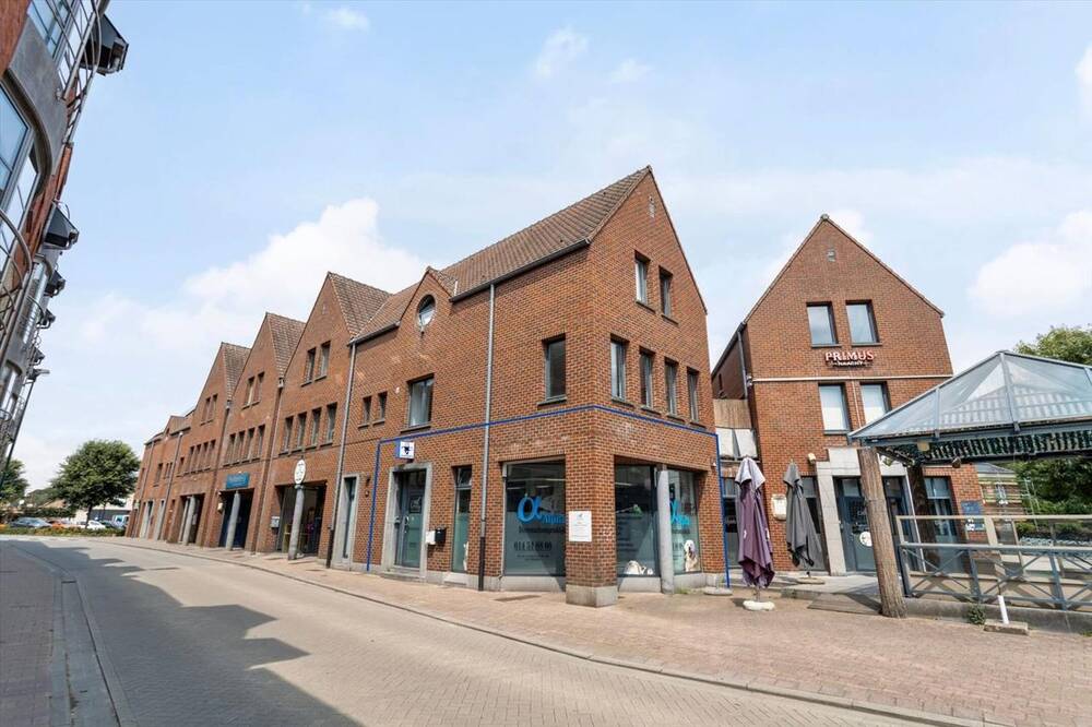 Handelszaak te  koop in Vorselaar 2290 169000.00€  slaapkamers 66.00m² - Zoekertje 299441