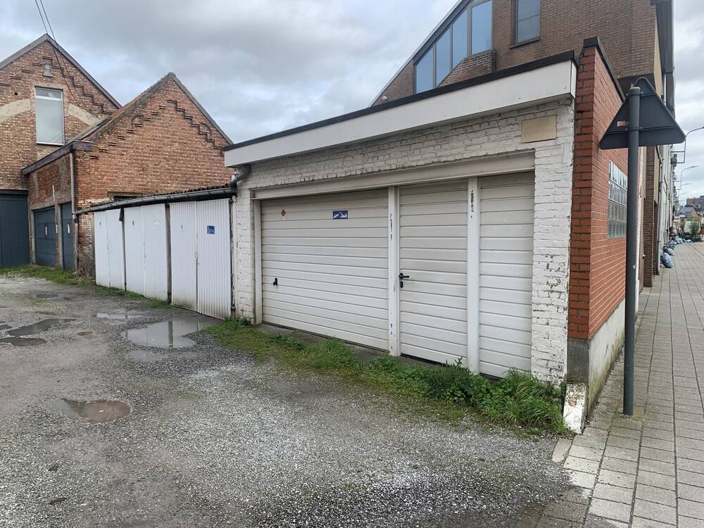 Parking & garage te  koop in Mechelen 2800 135000.00€  slaapkamers 85.00m² - Zoekertje 298915