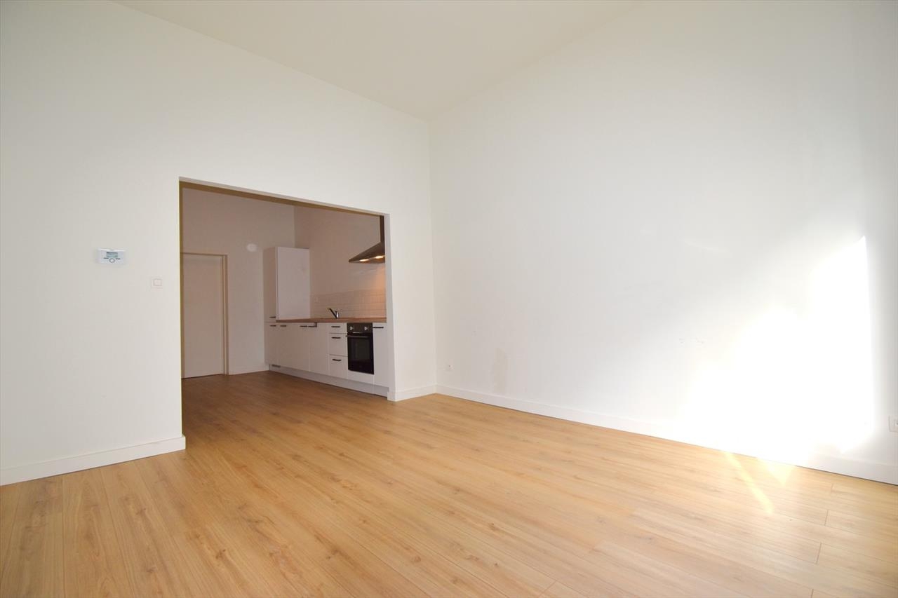 Appartement te  in Antwerpen 2018 930.00€ 1 slaapkamers 73.00m² - Zoekertje 300444