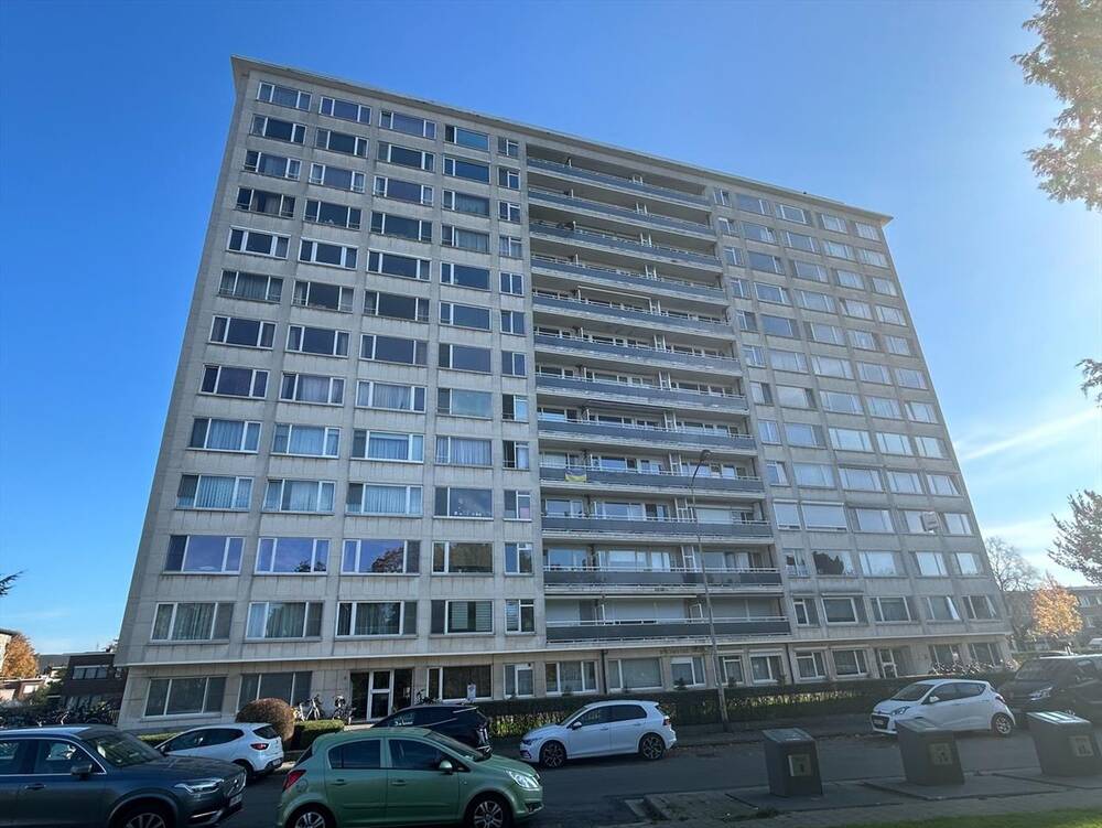 Appartement te  koop in Berchem 2600 130000.00€  slaapkamers 42.00m² - Zoekertje 300897