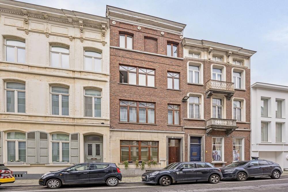 Huis te  in Mechelen 2800 675000.00€ 5 slaapkamers 325.00m² - Zoekertje 300182