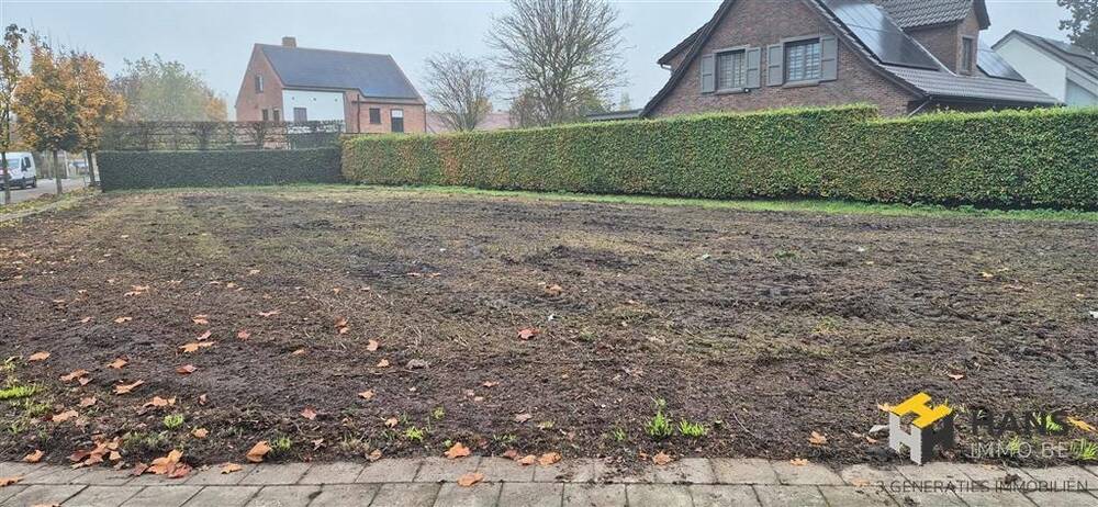 Grond te  koop in Kalmthout 2920 325000.00€  slaapkamers m² - Zoekertje 301194