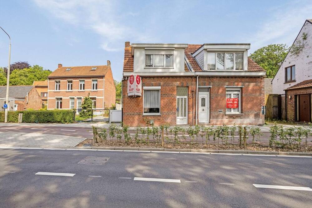 Huis te  koop in Kapellen 2950 229000.00€ 2 slaapkamers 110.00m² - Zoekertje 301955