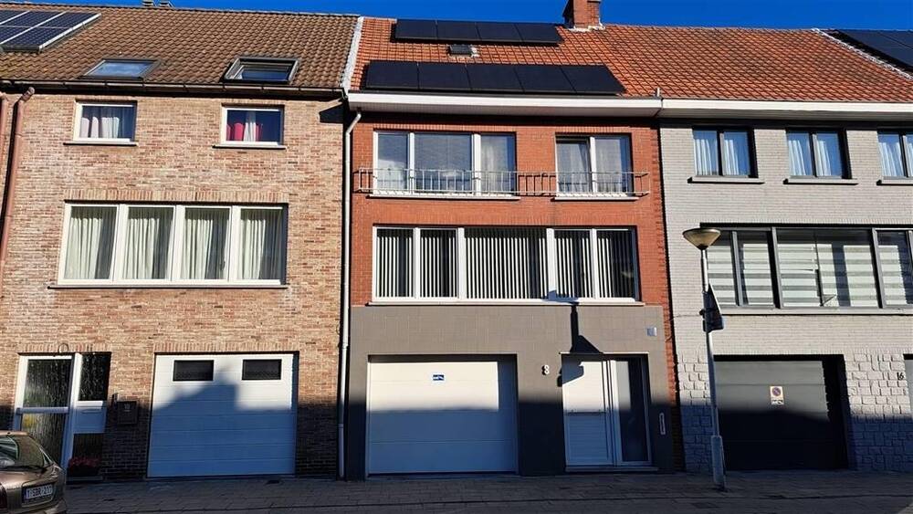 Huis te  koop in Merksem 2170 379000.00€ 4 slaapkamers 185.00m² - Zoekertje 303131