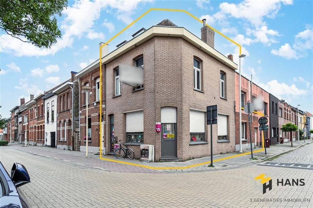 Huis te  koop in Schoten 2900 312000.00€ 3 slaapkamers 202.00m² - Zoekertje 303613