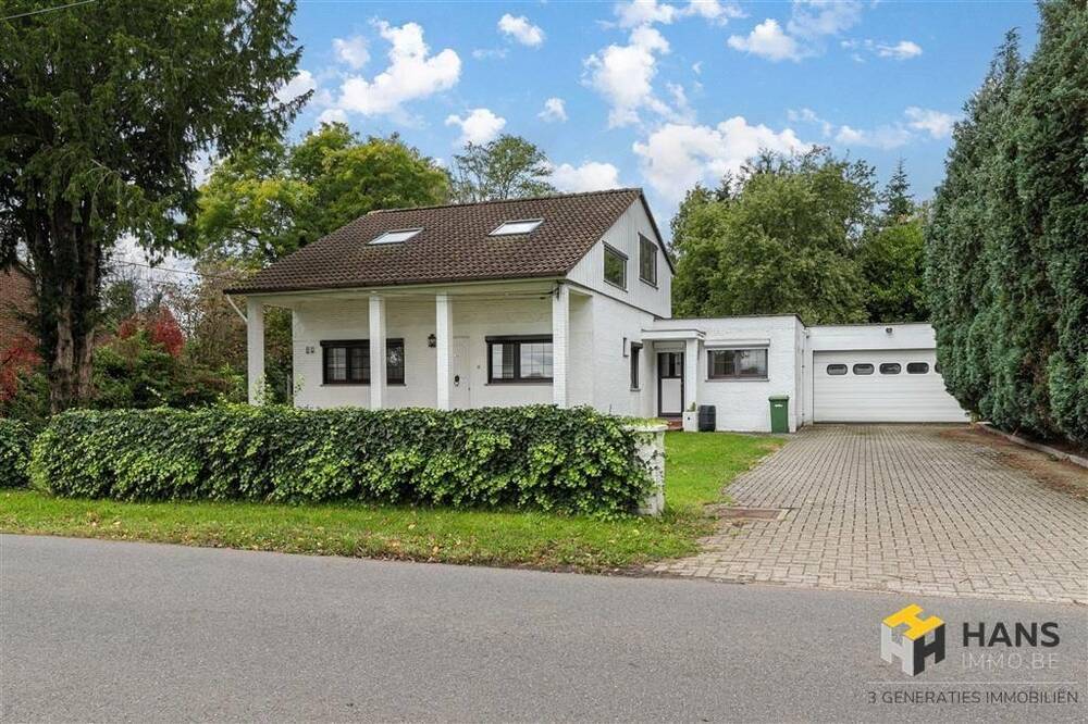 Huis te  koop in Kapellen 2950 649000.00€ 4 slaapkamers 185.00m² - Zoekertje 304373