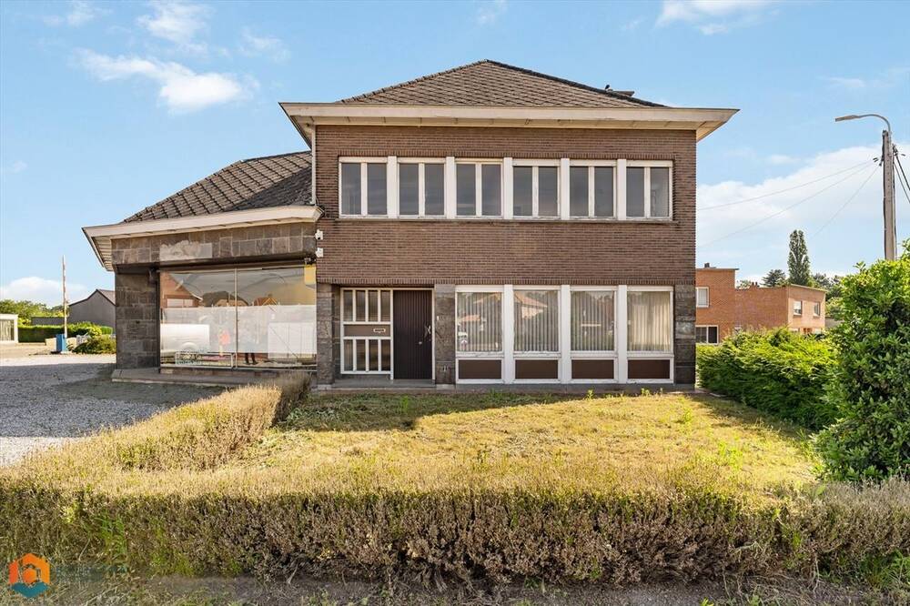 Handelszaak te  koop in Putte 2580 445000.00€ 2 slaapkamers 265.00m² - Zoekertje 304785