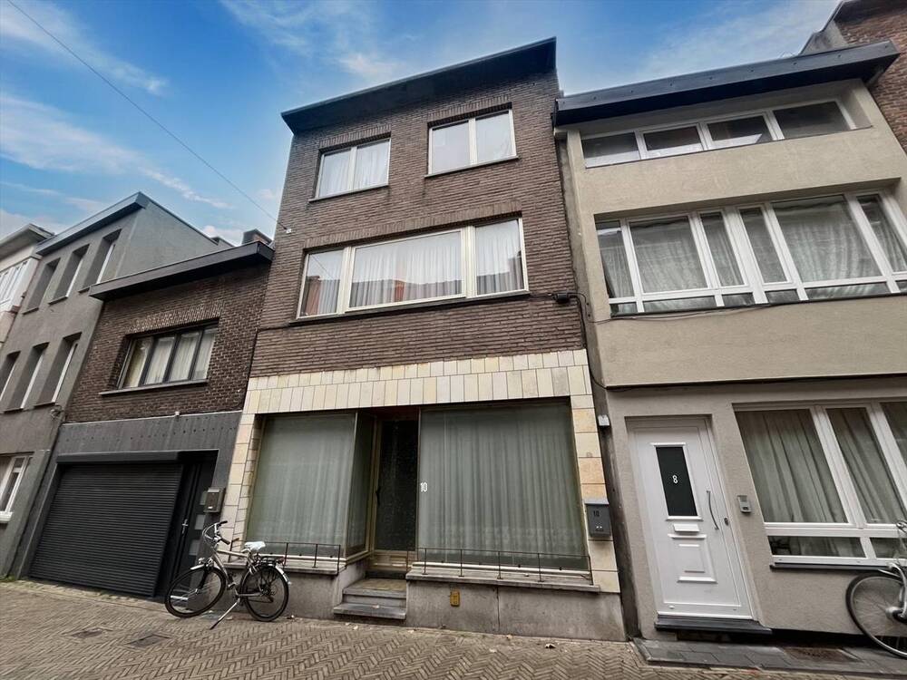 Huis te  koop in Boom 2850 195000.00€ 3 slaapkamers 146.00m² - Zoekertje 304513