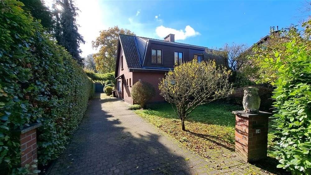 Huis te  koop in Schoten 2900 360000.00€ 2 slaapkamers 124.00m² - Zoekertje 304967