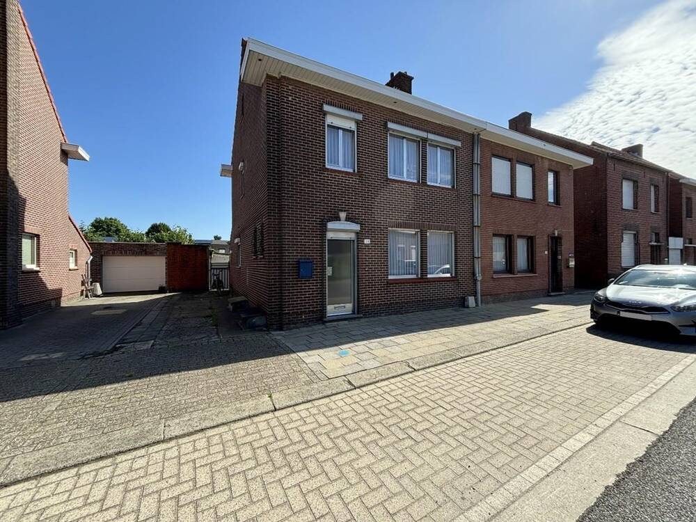 Huis te  koop in Mol 2400 255000.00€ 3 slaapkamers 115.00m² - Zoekertje 304946