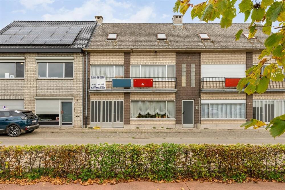 Huis te  koop in Berlaar 2590 275000.00€ 3 slaapkamers m² - Zoekertje 304806