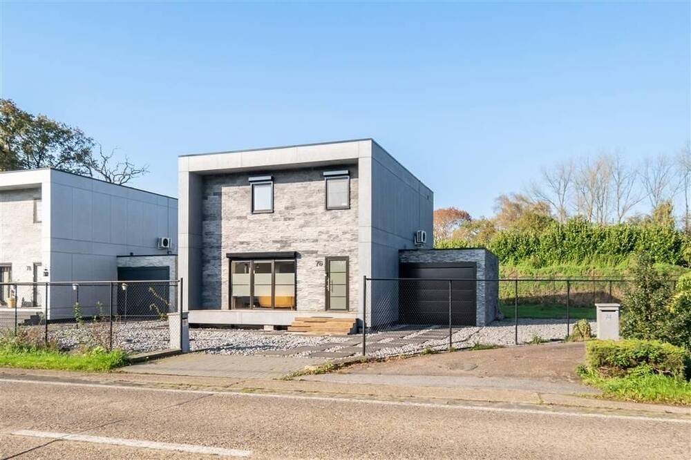 Huis te  koop in Balen 2490 380000.00€ 3 slaapkamers 176.00m² - Zoekertje 305775