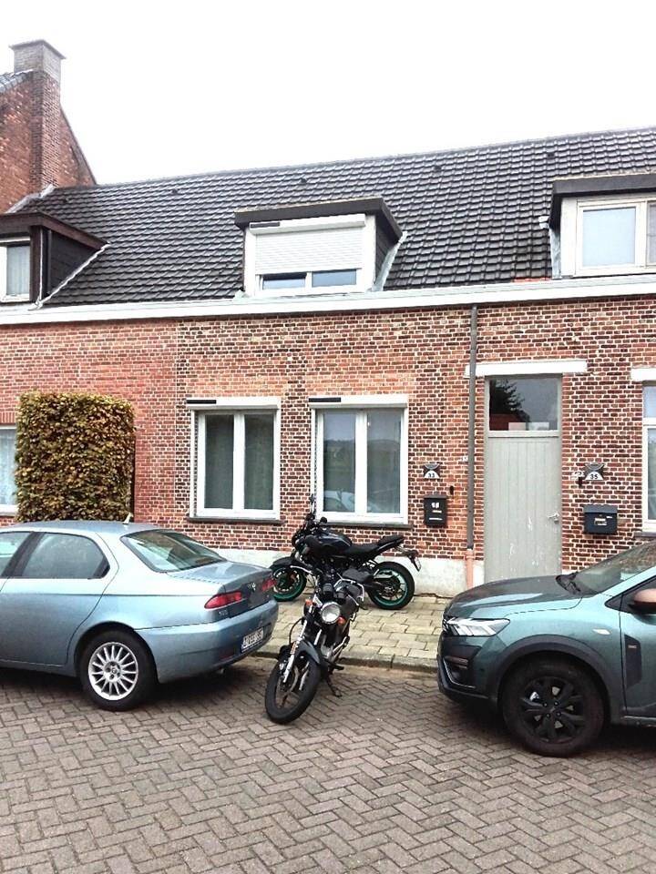 Huis te  koop in Herenthout 2270 245000.00€ 3 slaapkamers m² - Zoekertje 305814